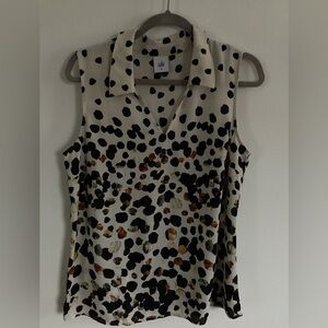 3989 CAbi Seismic Women's Sleeveless Top - Black and Tan Polka Dot